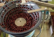 PHỂU RUNG CẤP PHÔI